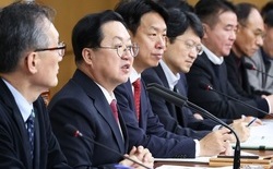 이장우 시장 “올해 인구 증가·지역경제 성장·스포츠 등 성과”...  모든 공직자에게 감사를 표함