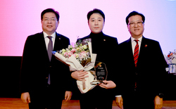 대전시의회 김진오 의원, 제16회 우수의정대상 수상