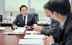 박용갑 의원, ‘제2의 안전공업 참사’ 막기 위해 국토부와 머리 맞대... 7일 국토부 산업입지정책과장 면담, 노후산단 재생사업 확대 및 화재안전 보강 대책 논의