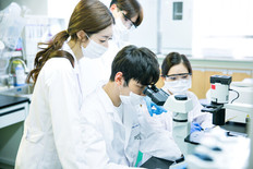 [장기 기획]과학의 달 사라진(?) 연구소 박사님