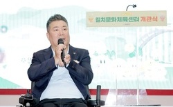 대전시의회 황경아 부의장 “길치의 꿈, 빛나는 개관 축하”