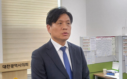 안희정 미투사건 입장 표명 요구