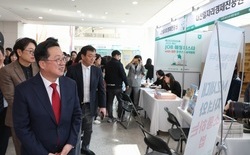 대전시, 하나 JOB 매칭 페스타 with 중장년채용박람회... 구직 열기 후끈
